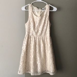 Forever 21 white lace dress